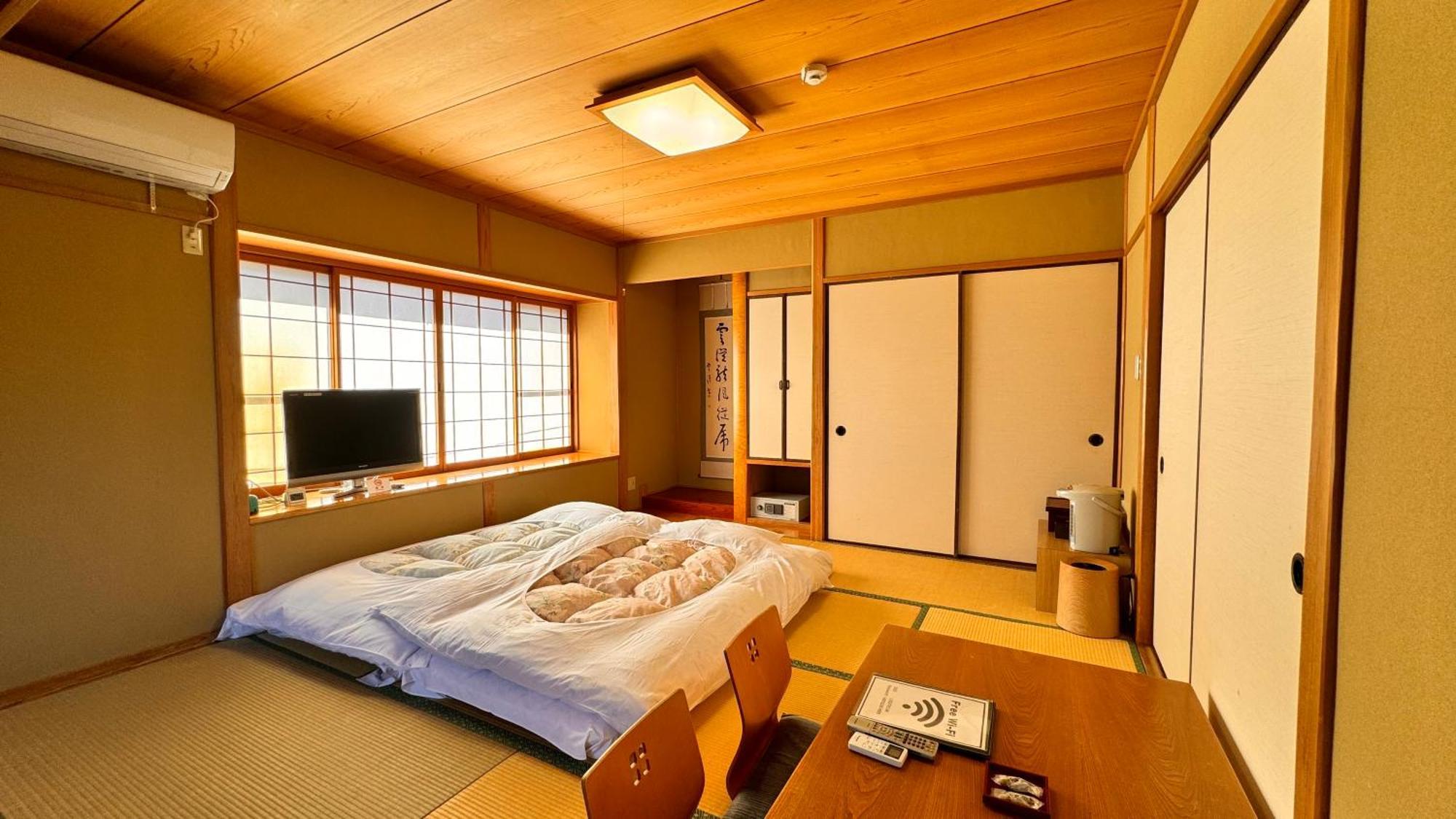 Ryokan Yamanami Yufu Buitenkant foto